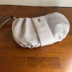 Simply vera Lavender wristlet